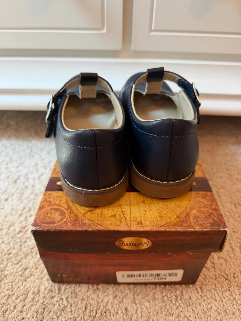 New Footmates girls Sherry t strap Mary Jane shoes size 1 navy blue